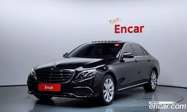 Mercedes-Benz E-Class, 2018, 69 758 км