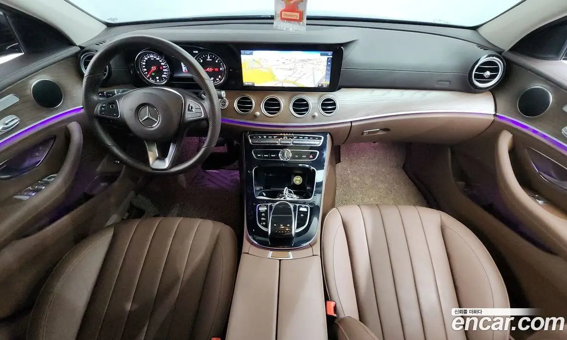 Mercedes-Benz E-Class 2018 1.9 автомат (гидро), фото 10 Mercedes-Benz E-Class 2018 1.9 автомат (гидро), фото 10