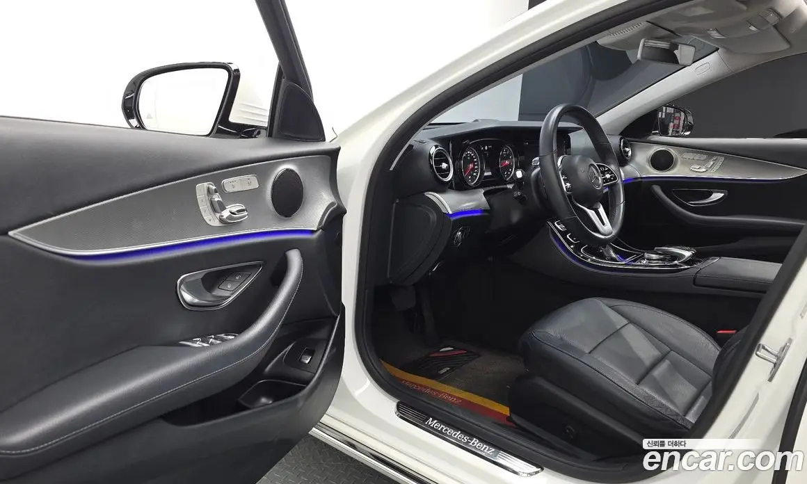 Mercedes-Benz E-Class 2019 2.0 автомат (гидро), фото 16 Mercedes-Benz E-Class 2019 2.0 автомат (гидро), фото 16