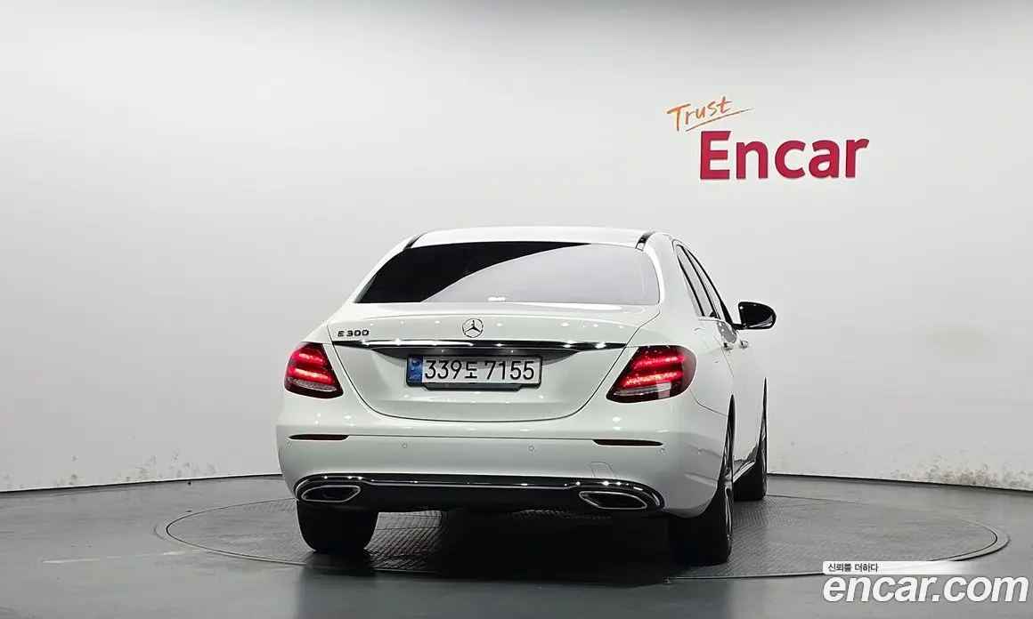 Mercedes-Benz E-Class 2019 2.0 автомат (гидро), фото 3 Mercedes-Benz E-Class 2019 2.0 автомат (гидро), фото 3