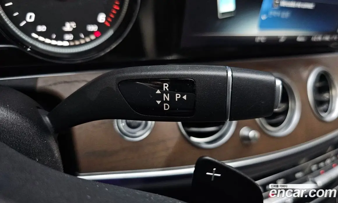 Mercedes-Benz E-Class 2019 1.9 автомат (гидро), фото 11