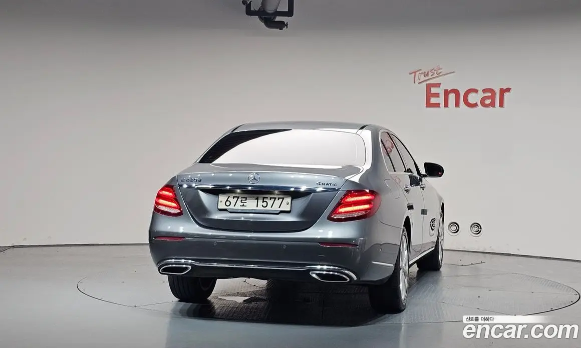 Mercedes-Benz E-Class 2019 1.9 автомат (гидро), фото 3