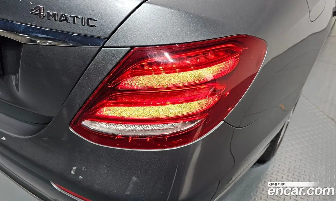 Mercedes-Benz E-Class 2019 1.9 автомат (гидро), фото 8