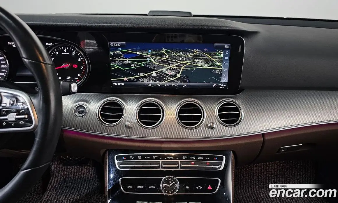 Mercedes-Benz E-Class 2019 2.0 автомат (гидро), фото 18