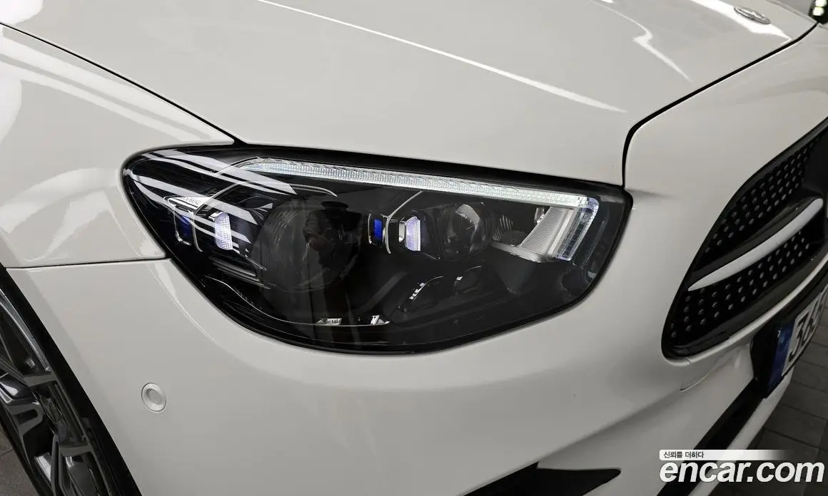 Mercedes-Benz E-Class 2022 2.0 автомат (гидро), фото 8