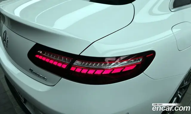 Mercedes-Benz E-Class 2022 2.0 автомат (гидро), миниатюра 9