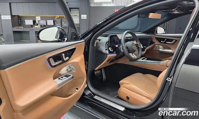 Mercedes-Benz E-Class 2024 2.0 автомат (гидро), миниатюра 12