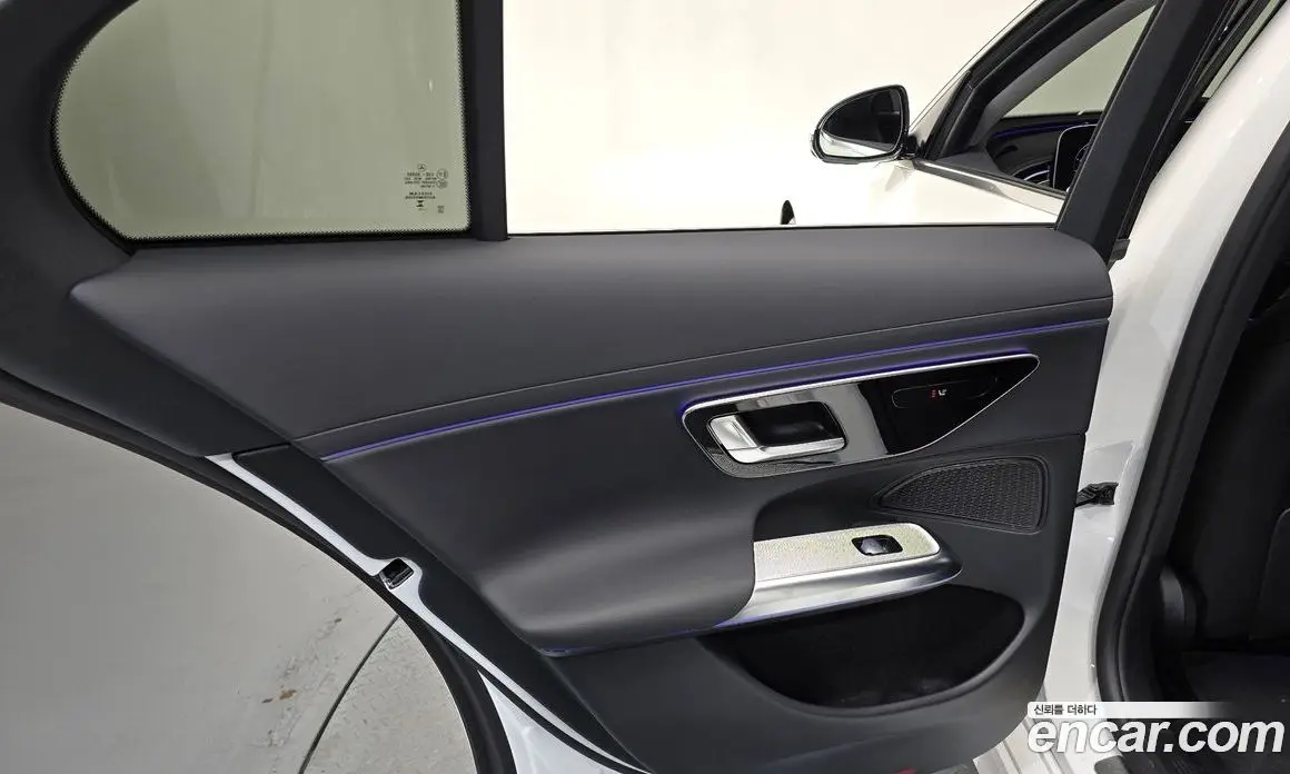 Mercedes-Benz E-Class 2024 2.0 автомат (гидро), фото 15