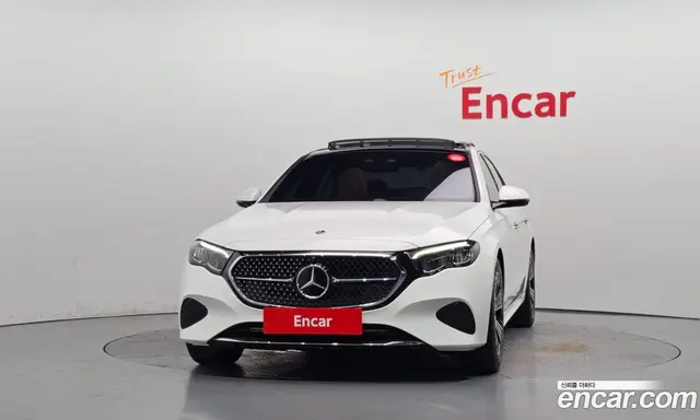 Mercedes-Benz E-Class 2025 2.0 автомат (гидро), миниатюра 3 Mercedes-Benz E-Class 2025 2.0 автомат (гидро), миниатюра 3