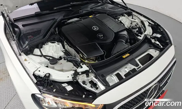 Mercedes-Benz E-Class 2025 2.0 автомат (гидро), миниатюра 6 Mercedes-Benz E-Class 2025 2.0 автомат (гидро), миниатюра 6