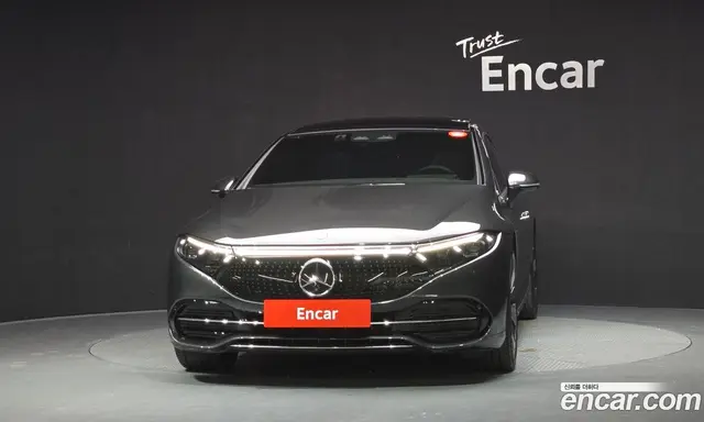 Mercedes-Benz EQS 2022 0.3 автомат (гидро), миниатюра 3