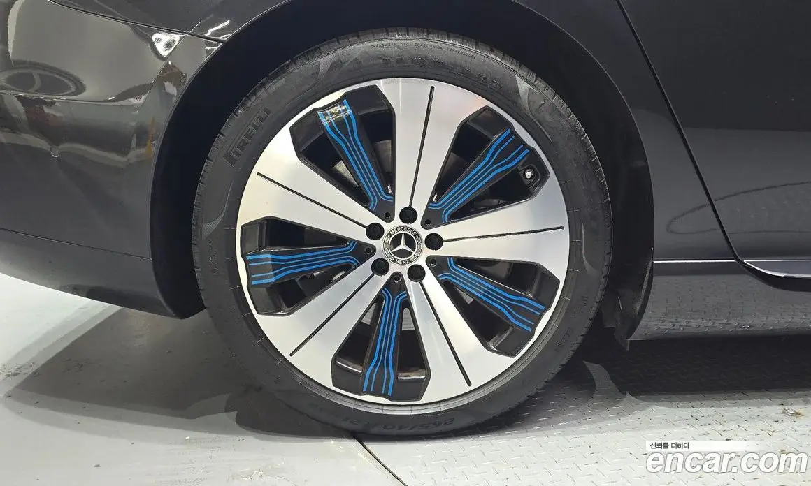 Mercedes-Benz EQS 2022 0.3 автомат (гидро), фото 5