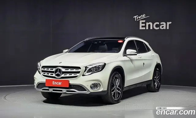 Mercedes-Benz GLA-Class, 2019, 62 406 км