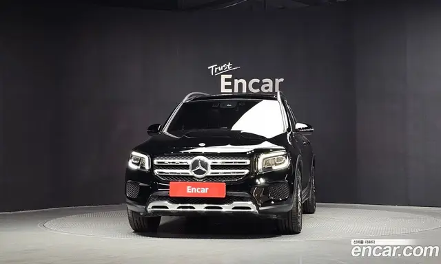 Mercedes-Benz GLB-Class 2021 2.0 автомат (гидро), миниатюра 3