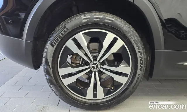 Mercedes-Benz GLB-Class 2021 2.0 автомат (гидро), миниатюра 5