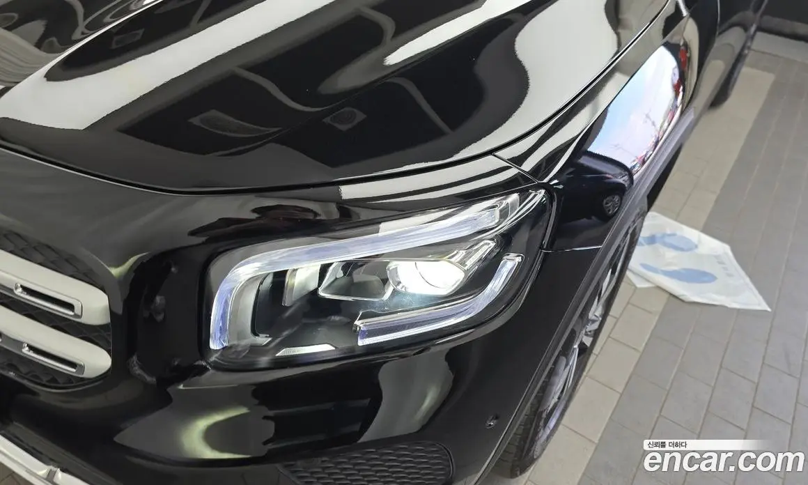 Mercedes-Benz GLB-Class 2021 2.0 автомат (гидро), фото 8