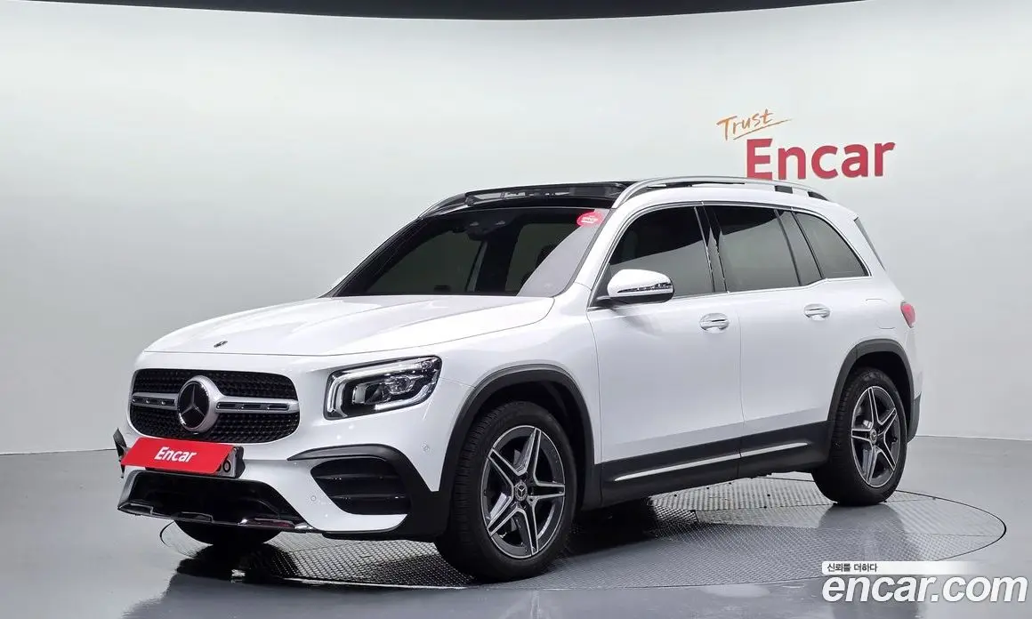 Mercedes-Benz GLB-Class 2022 2.0 автомат (гидро), фото 1 Mercedes-Benz GLB-Class 2022 2.0 автомат (гидро), фото 1