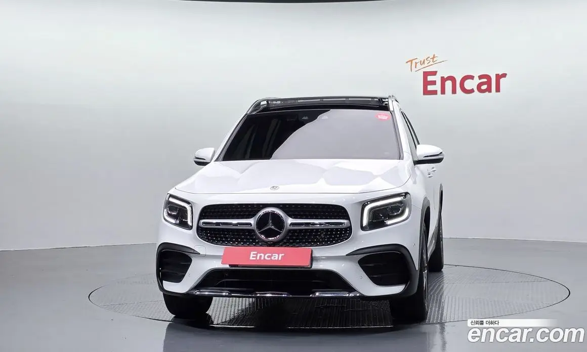 Mercedes-Benz GLB-Class 2022 2.0 автомат (гидро), фото 3 Mercedes-Benz GLB-Class 2022 2.0 автомат (гидро), фото 3