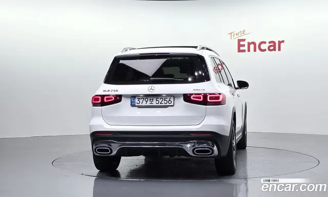 Mercedes-Benz GLB-Class 2022 2.0 автомат (гидро), миниатюра 4 Mercedes-Benz GLB-Class 2022 2.0 автомат (гидро), миниатюра 4