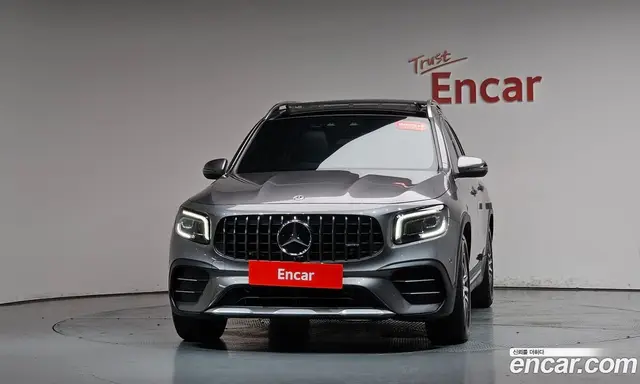 Mercedes-Benz GLB-Class 2022 2.0 автомат (гидро), миниатюра 2