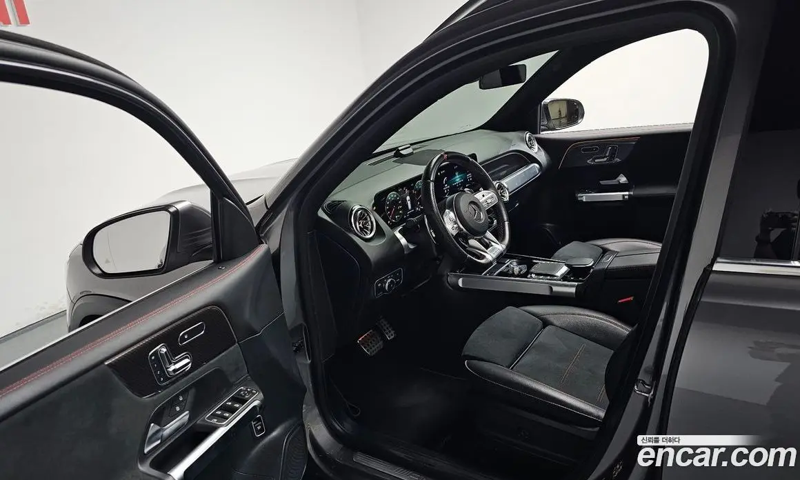 Mercedes-Benz GLB-Class 2022 2.0 автомат (гидро), фото 12