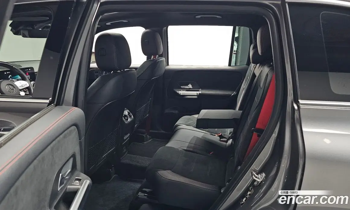 Mercedes-Benz GLB-Class 2022 2.0 автомат (гидро), фото 16