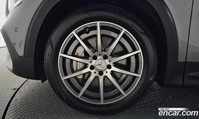 Mercedes-Benz GLB-Class 2022 2.0 автомат (гидро), миниатюра 6