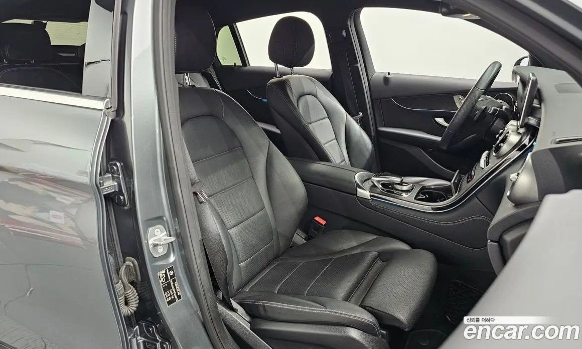 Mercedes-Benz GLC-Class 2019 2.0 автомат (гидро), фото 16 Mercedes-Benz GLC-Class 2019 2.0 автомат (гидро), фото 16