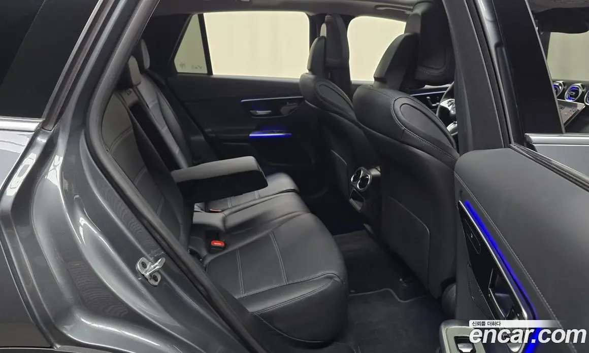 Mercedes-Benz GLC-Class 2023 2.0 автомат (гидро), фото 16
