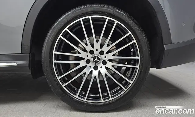 Mercedes-Benz GLC-Class 2023 2.0 автомат (гидро), миниатюра 6