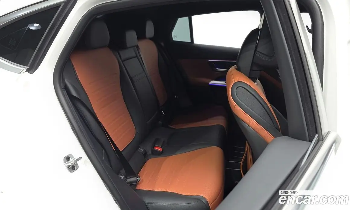 Mercedes-Benz GLC-Class 2026 2.0 автомат (гидро), фото 16
