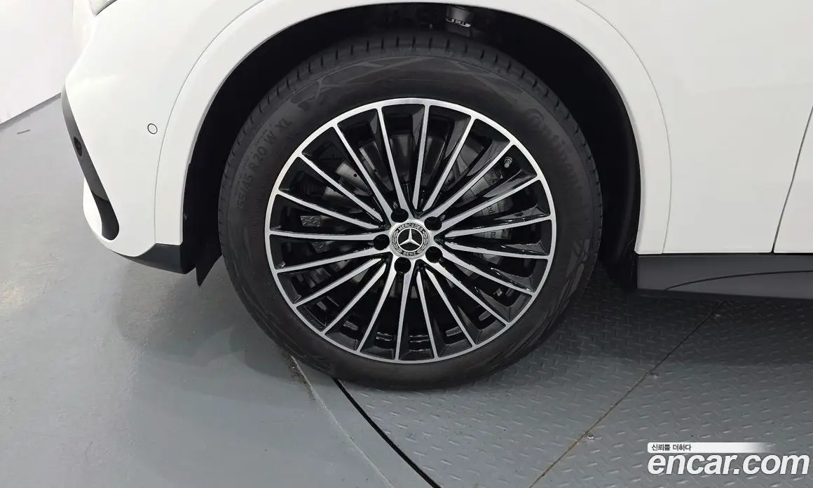 Mercedes-Benz GLC-Class 2026 2.0 автомат (гидро), фото 4
