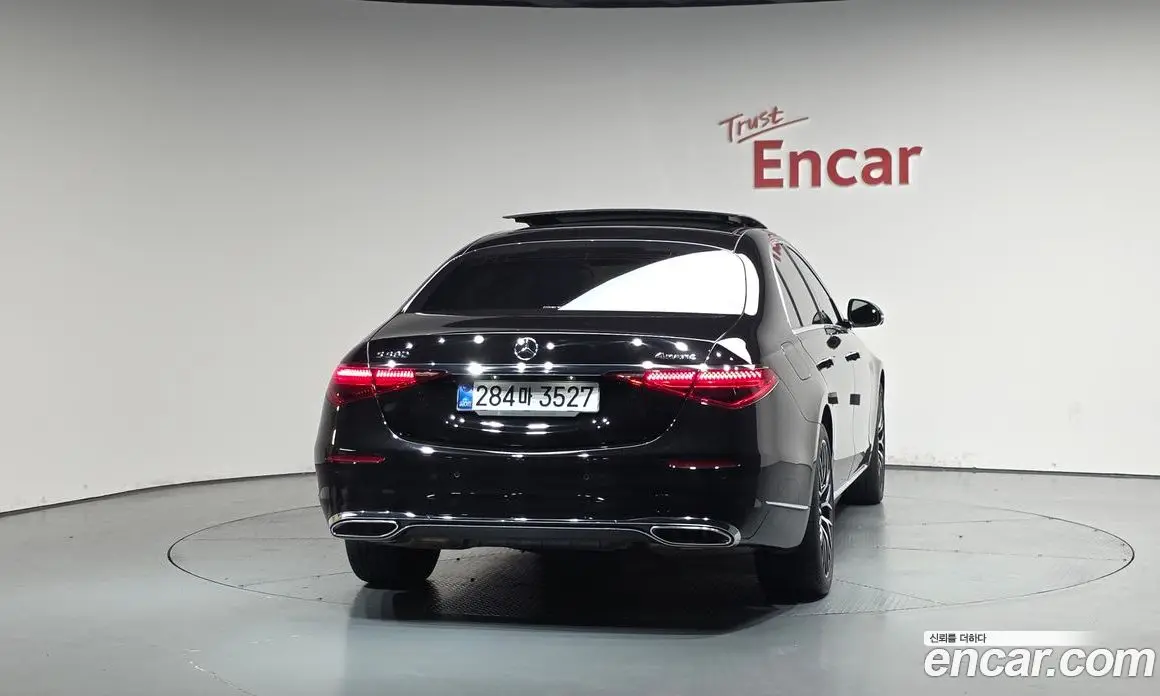 Mercedes-Benz S-Class 2022 4.0 автомат (гидро), фото 3