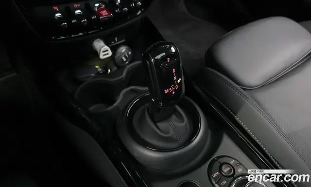 Mini Clubman 2023 2.0 автомат (гидро), миниатюра 12