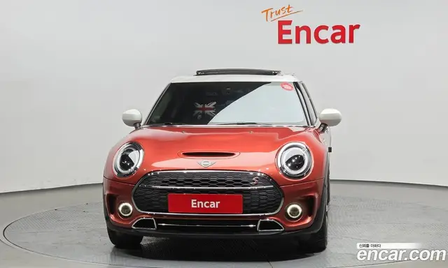 Mini Clubman 2023 2.0 автомат (гидро), миниатюра 3 Mini Clubman 2023 2.0 автомат (гидро), миниатюра 3