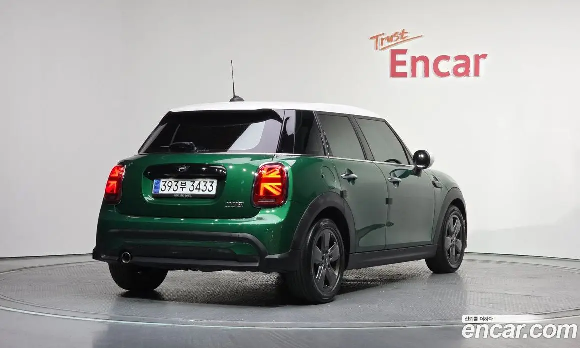 Mini Cooper 2021 1.5 автомат (гидро), фото 2 Mini Cooper 2021 1.5 автомат (гидро), фото 2