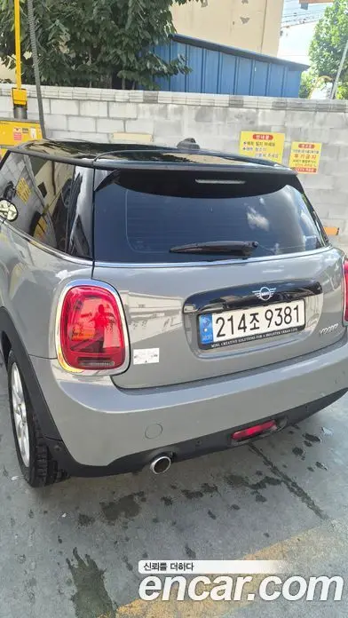Mini Cooper 2021 1.5 автомат (гидро), миниатюра 2