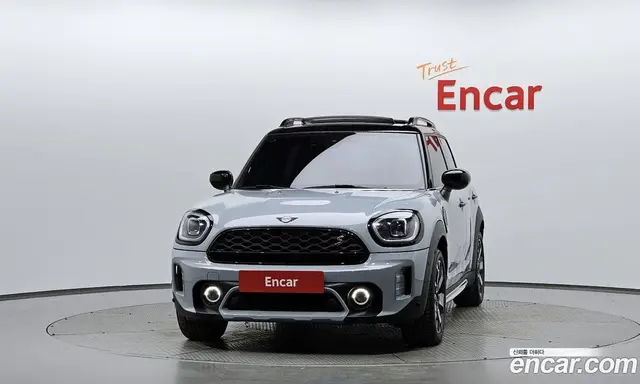 Mini Countryman 2023 2.0 автомат (гидро), миниатюра 3