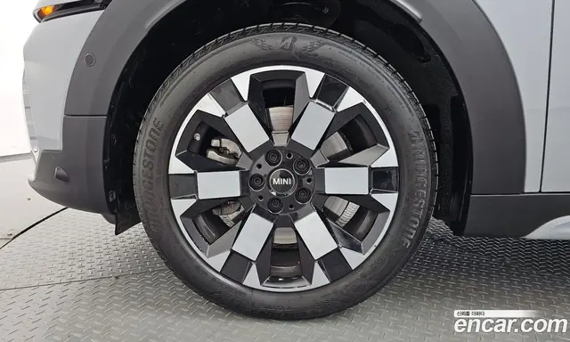 Mini Countryman 2023 2.0 автомат (гидро), миниатюра 5