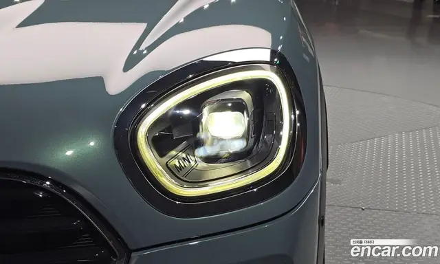 Mini Countryman 2023 1.5 автомат (гидро), миниатюра 8 Mini Countryman 2023 1.5 автомат (гидро), миниатюра 8