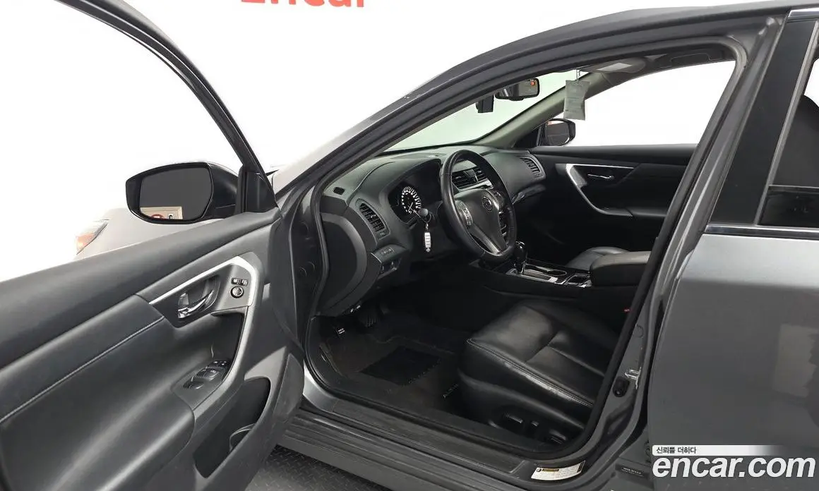 Nissan Altima 2018 2.5 автомат (гидро), фото 13