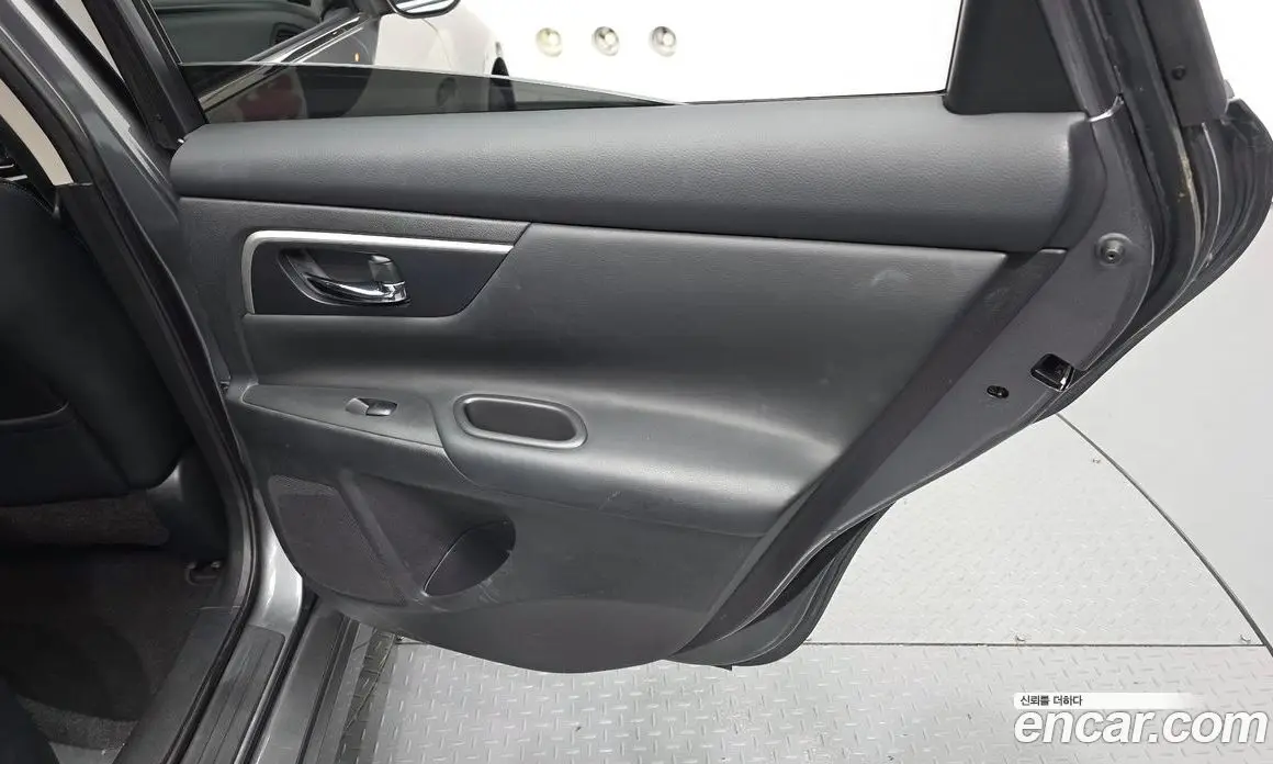 Nissan Altima 2018 2.5 автомат (гидро), фото 15