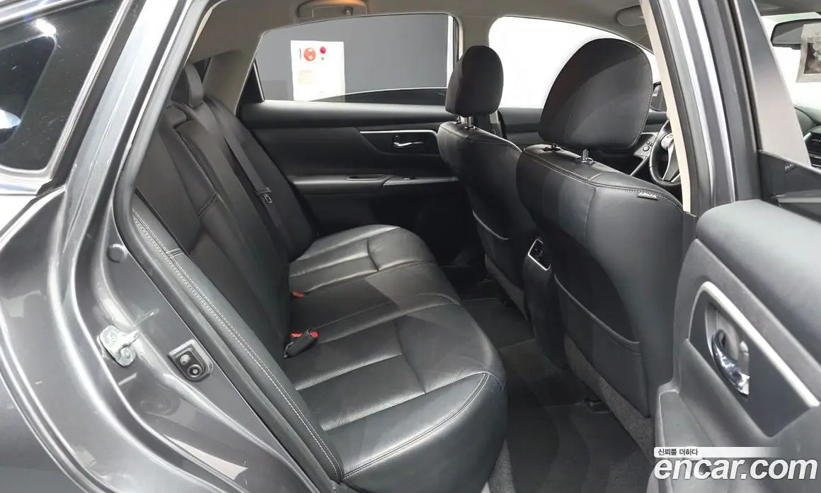 Nissan Altima 2018 2.5 автомат (гидро), фото 18