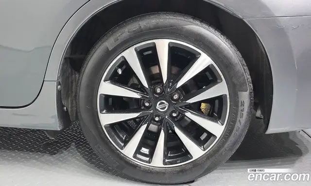 Nissan Altima 2018 2.5 автомат (гидро), миниатюра 7