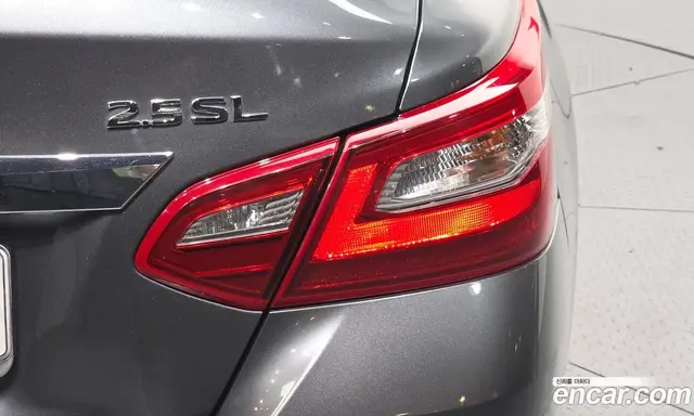 Nissan Altima 2018 2.5 автомат (гидро), миниатюра 9