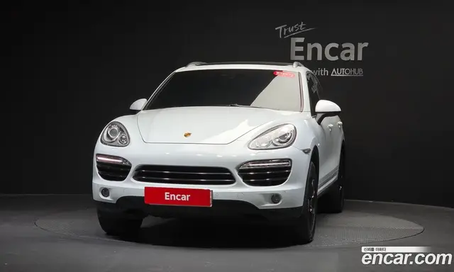 Porsche Cayenne 2014 3.0 автомат (гидро), миниатюра 2