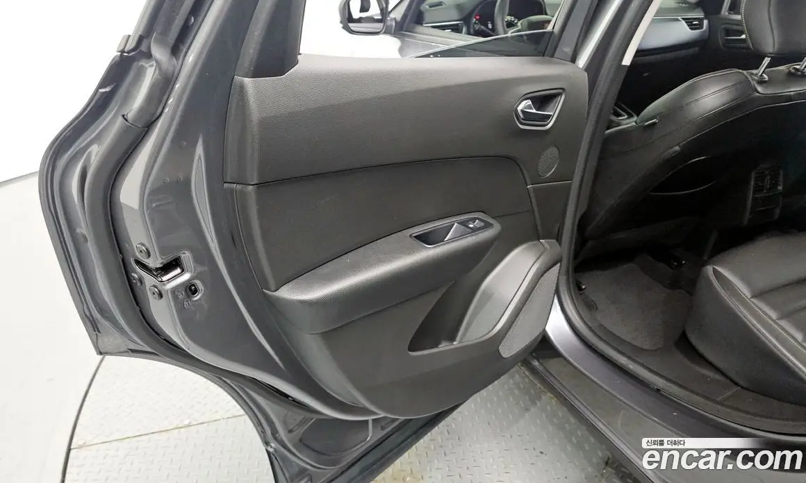 Renault (Samsung) Arkana 2024 1.6 автомат (гидро), фото 15 Renault (Samsung) Arkana 2024 1.6 автомат (гидро), фото 15