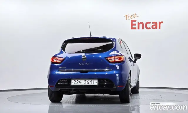 Renault (Samsung) Cilo 2018 1.5 автомат (гидро), миниатюра 3 Renault (Samsung) Cilo 2018 1.5 автомат (гидро), миниатюра 3