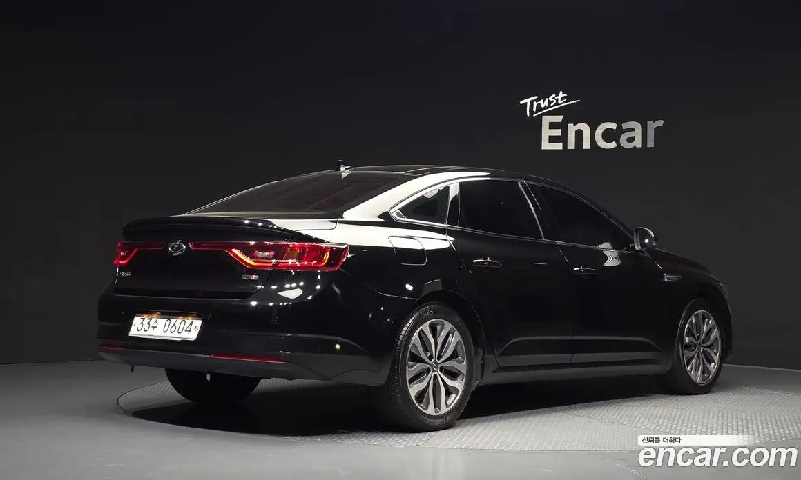 Renault (Samsung) SM6 2016 2.0 автомат (гидро), фото 2 Renault (Samsung) SM6 2016 2.0 автомат (гидро), фото 2