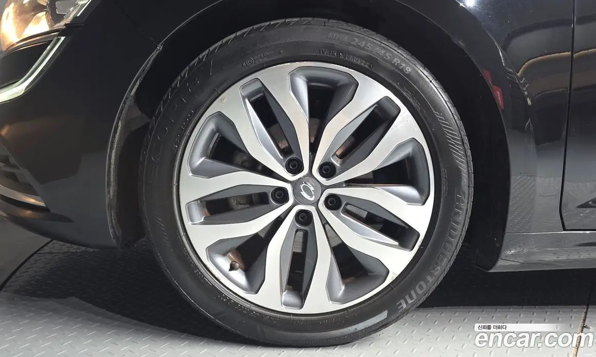 Renault (Samsung) SM6 2016 2.0 автомат (гидро), фото 5 Renault (Samsung) SM6 2016 2.0 автомат (гидро), фото 5